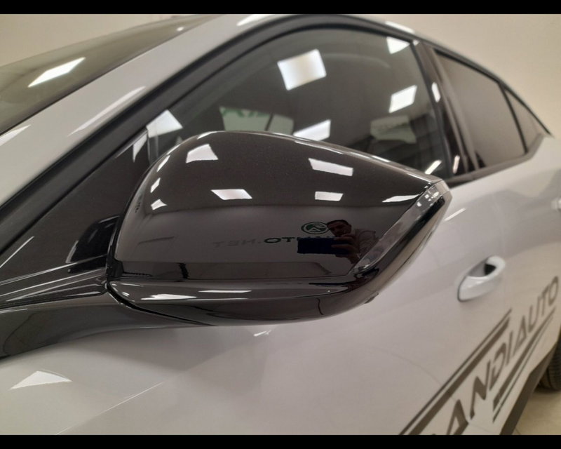 Peugeot 408 nuova a Imperia (20)
