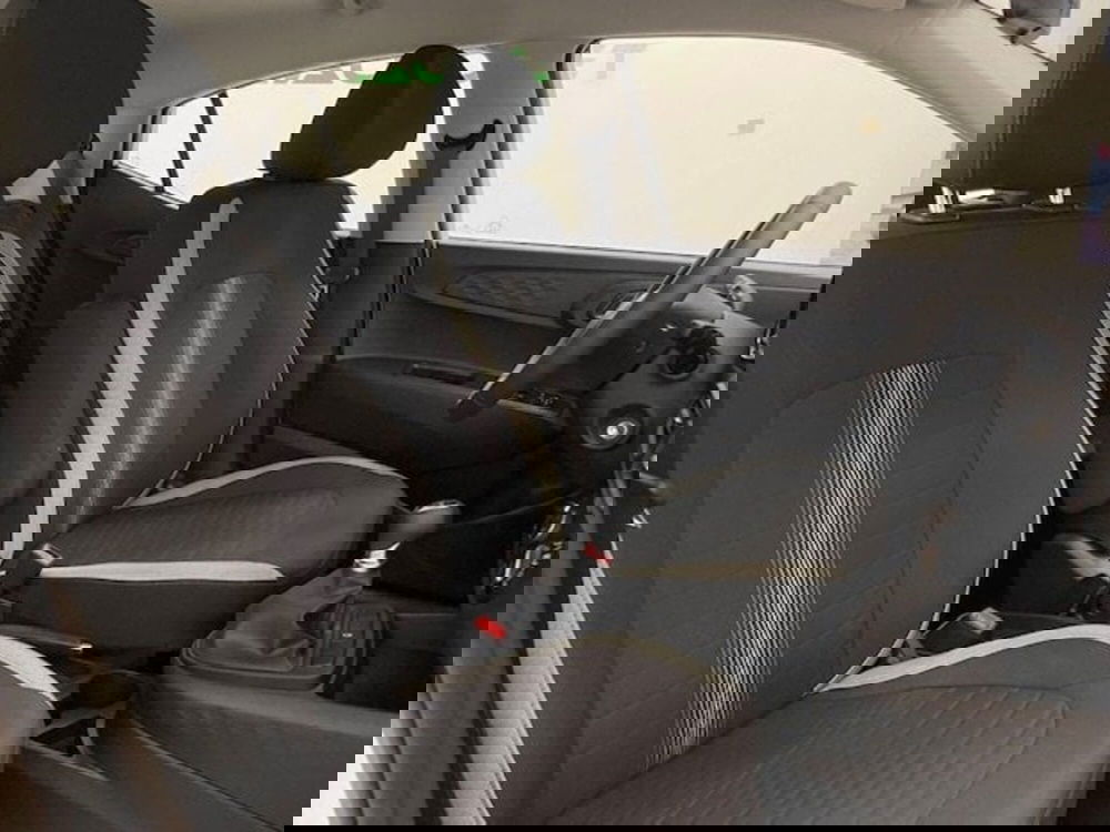 Hyundai i10 nuova a Imperia (10)