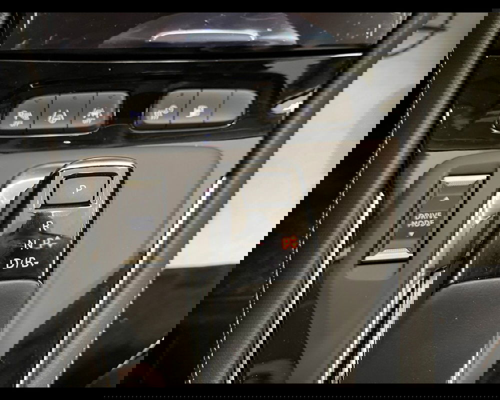 Opel Grandland nuova a Imperia (14)