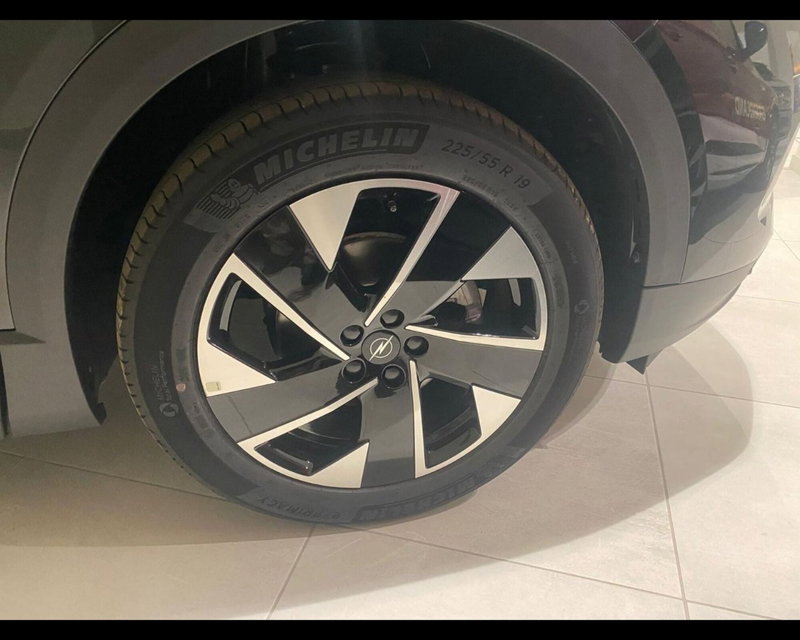 Opel Grandland nuova a Imperia (11)