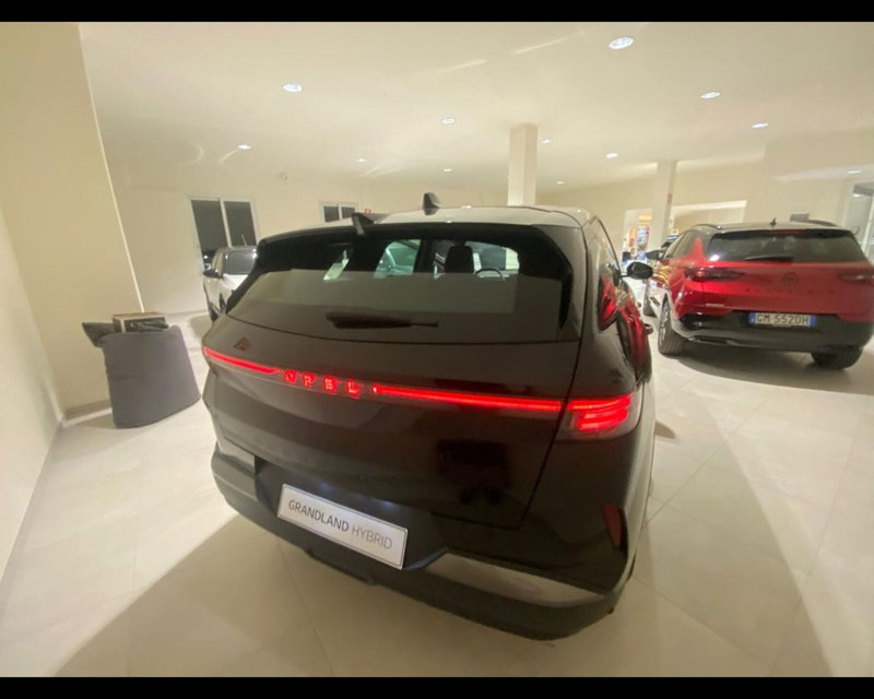 Opel Grandland nuova a Imperia (4)