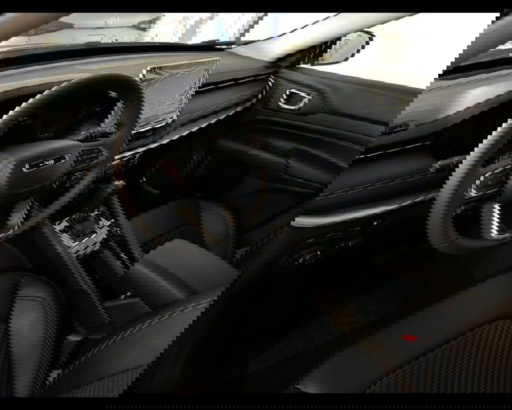 Jeep Compass nuova a Imperia (8)