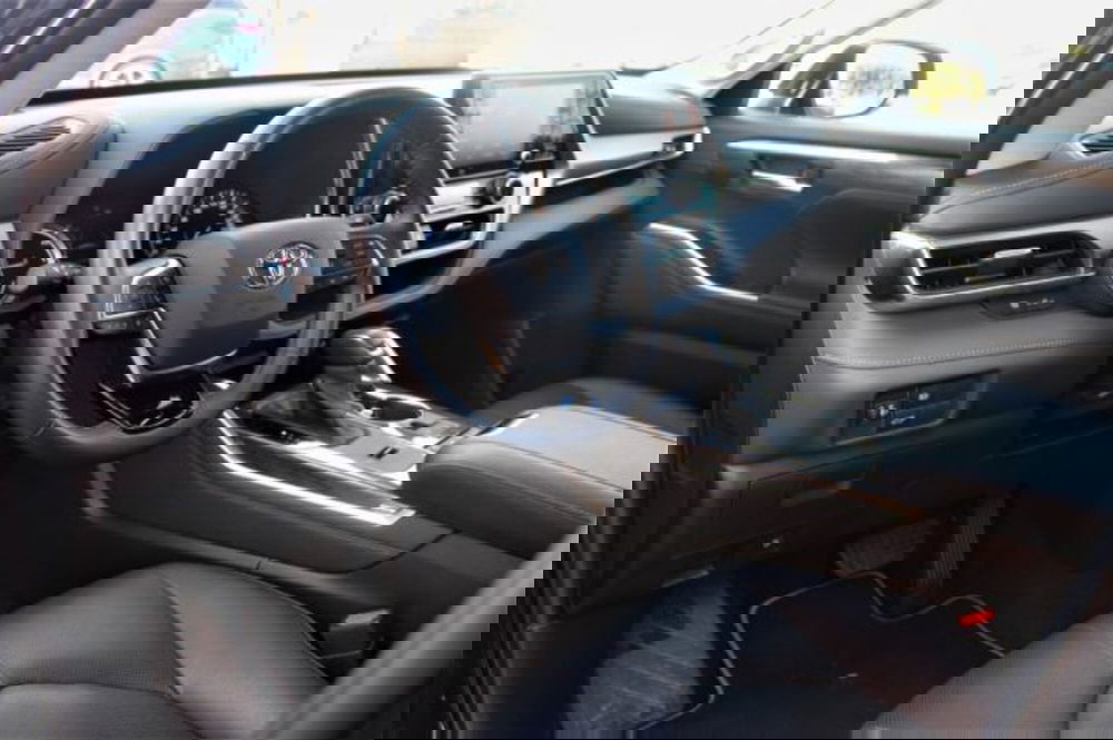 Toyota Highlander usata a Roma (7)