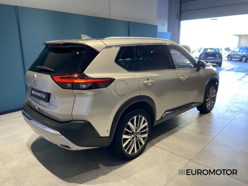 Nissan X-Trail usata a Bari (7)