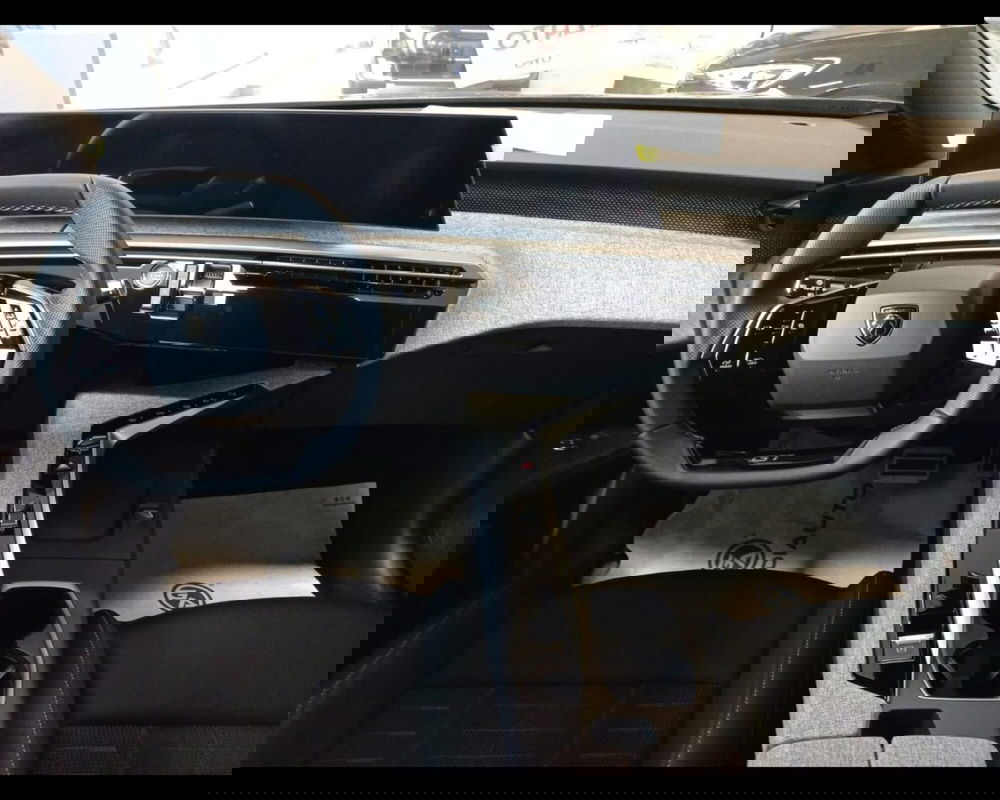 Peugeot 5008 nuova a Alessandria (11)