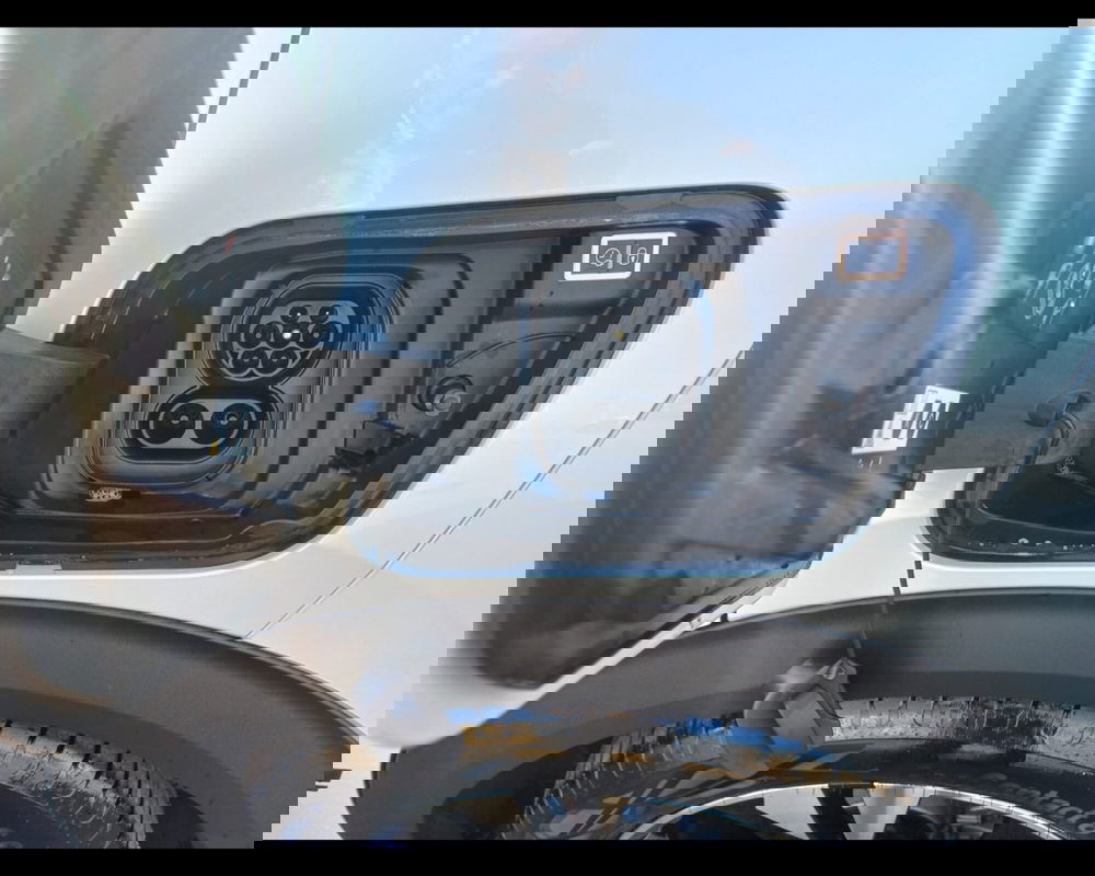 Peugeot 2008 nuova a Alessandria (10)