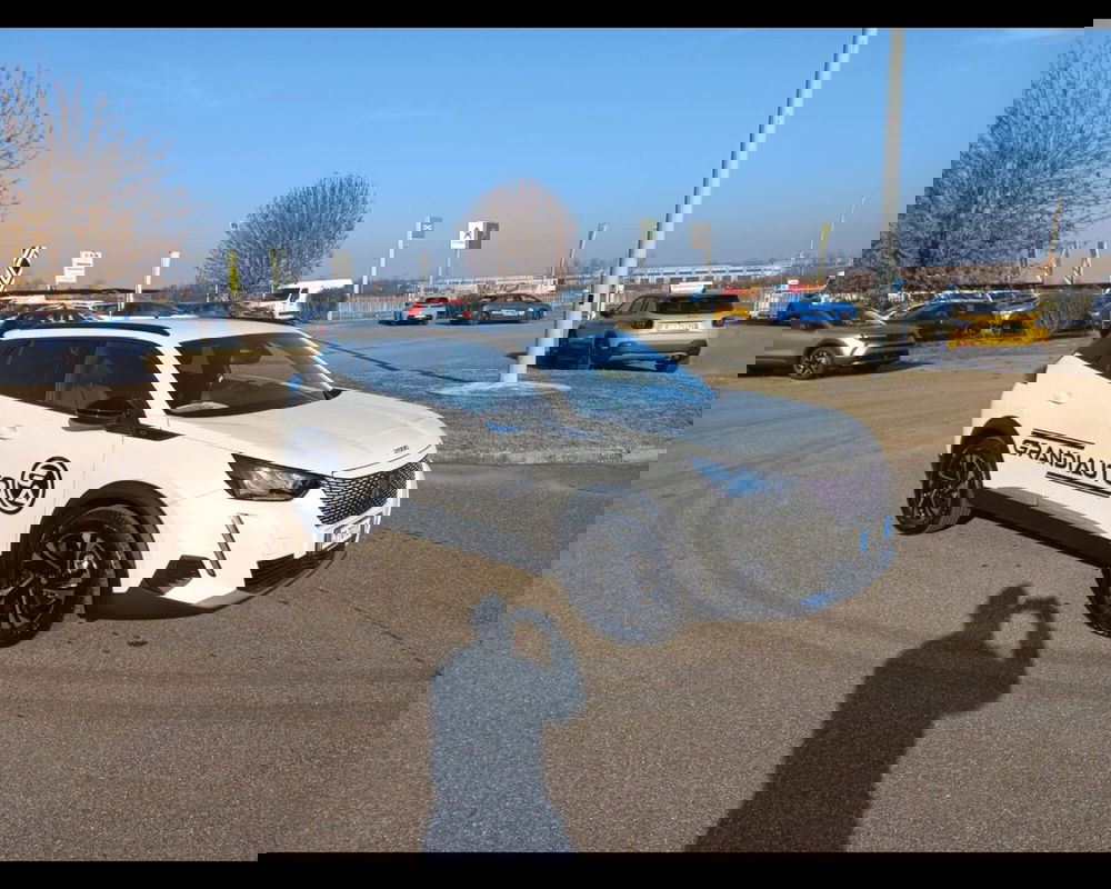 Peugeot 2008 nuova a Alessandria (11)