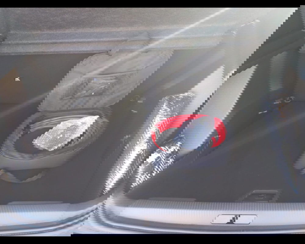 Peugeot 2008 nuova a Alessandria (9)