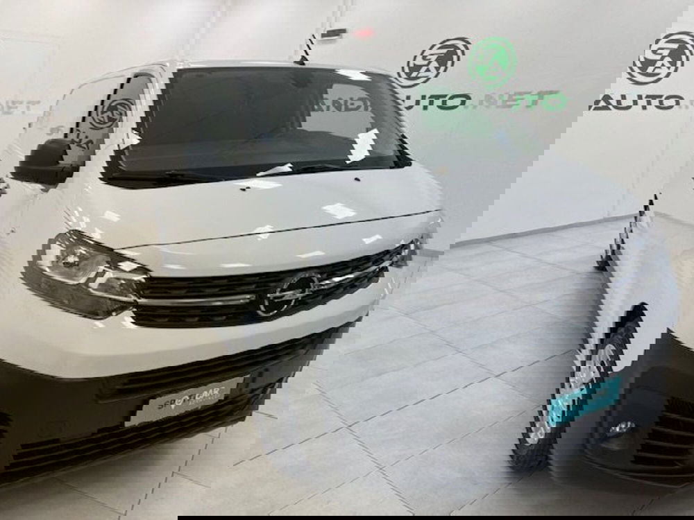 Opel Vivaro Furgone usata a Alessandria (13)