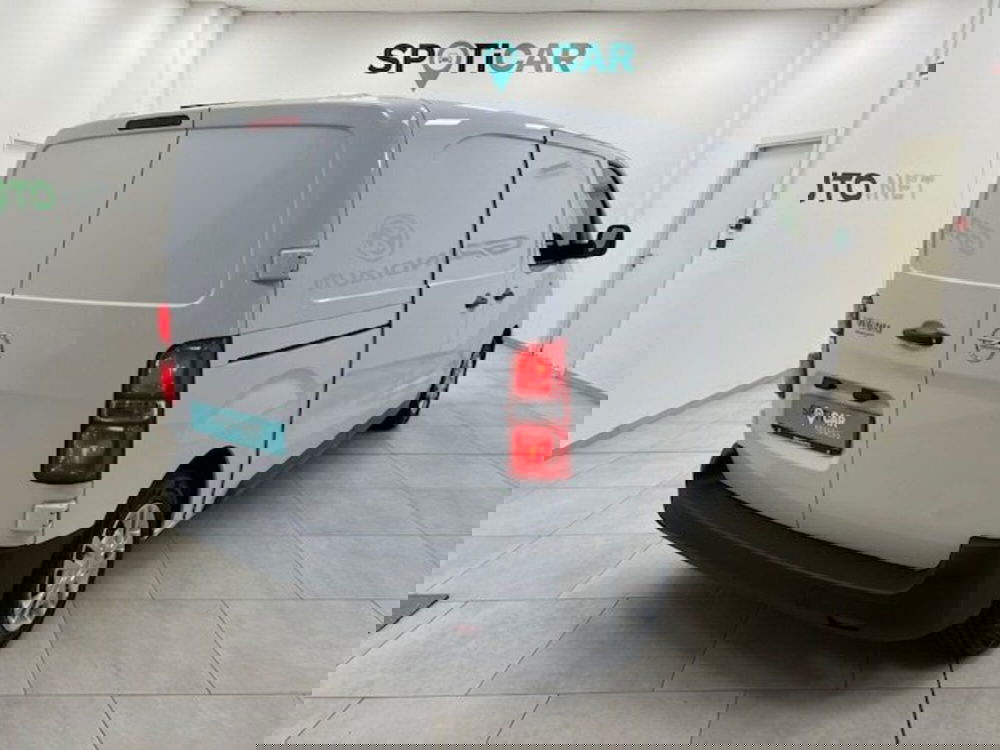 Opel Vivaro Furgone usata a Alessandria (19)