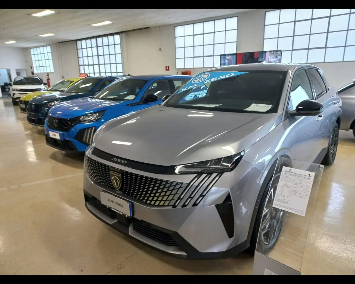 Peugeot 3008 nuova a Alessandria