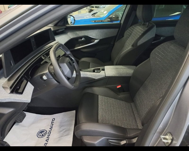 Peugeot 3008 nuova a Alessandria (14)