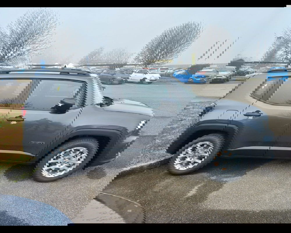 Jeep Renegade nuova a Alessandria (5)