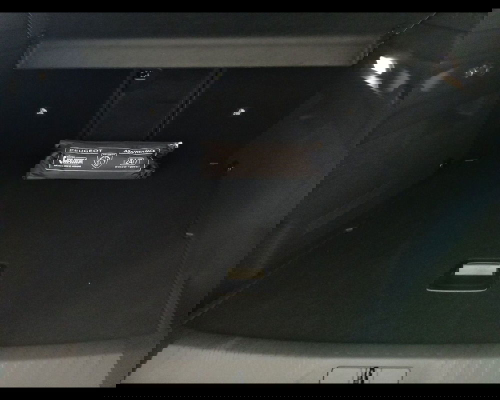 Peugeot 3008 nuova a Savona (17)