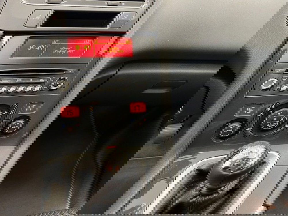 Peugeot 5008 usata a Alessandria (13)