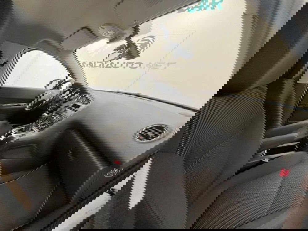 Peugeot 5008 usata a Alessandria (8)