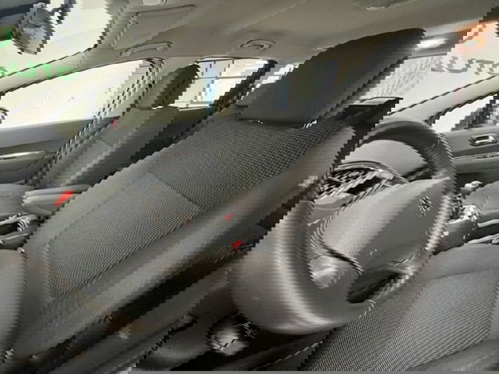 Peugeot 5008 usata a Alessandria (9)