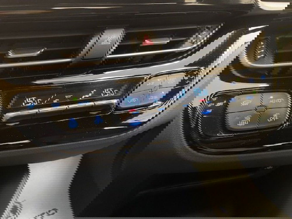 Toyota Toyota C-HR usata a Savona (16)