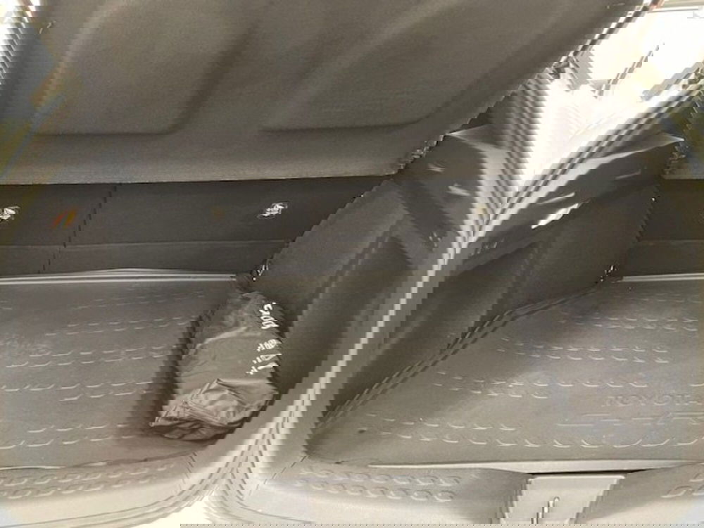 Toyota Toyota C-HR usata a Savona (18)