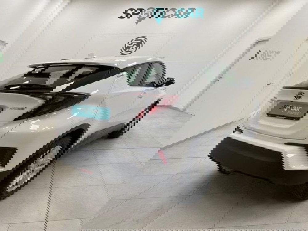 Toyota Toyota C-HR usata a Savona (3)