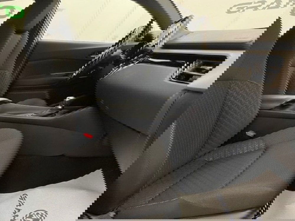 Toyota Toyota C-HR usata a Savona (7)