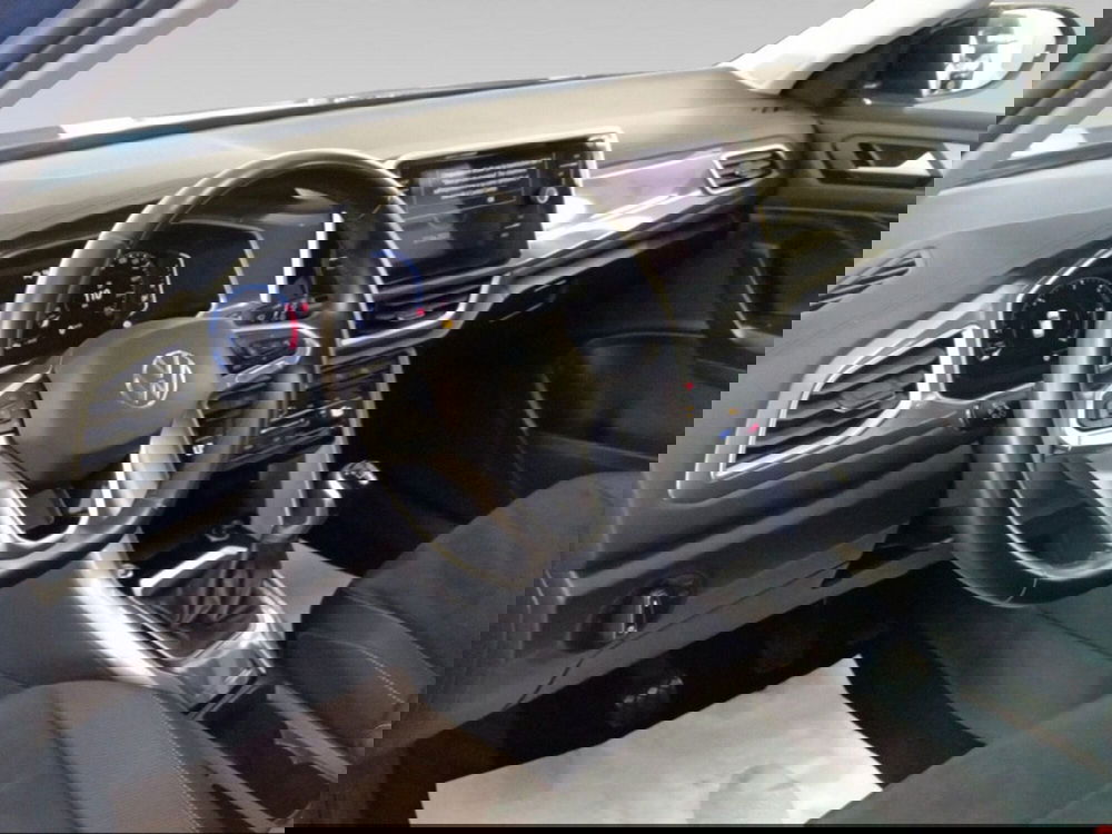 Volkswagen T-Roc usata a Siena (9)