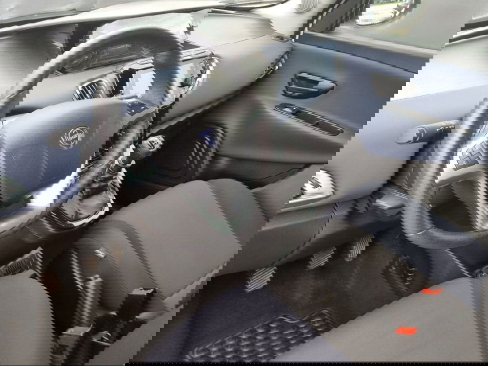 Lancia Ypsilon usata a Siena (13)