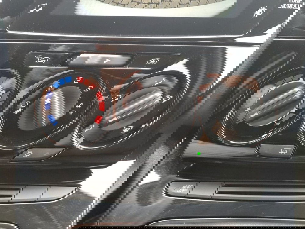 Lancia Ypsilon usata a Siena (9)