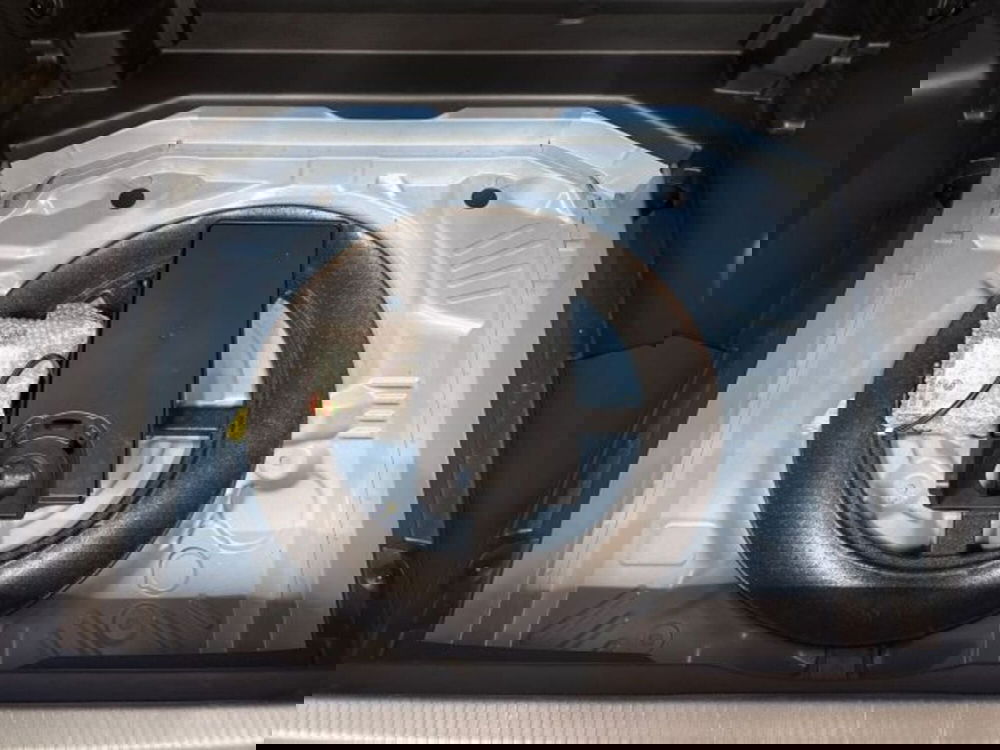 Opel Grandland usata a Catania (13)