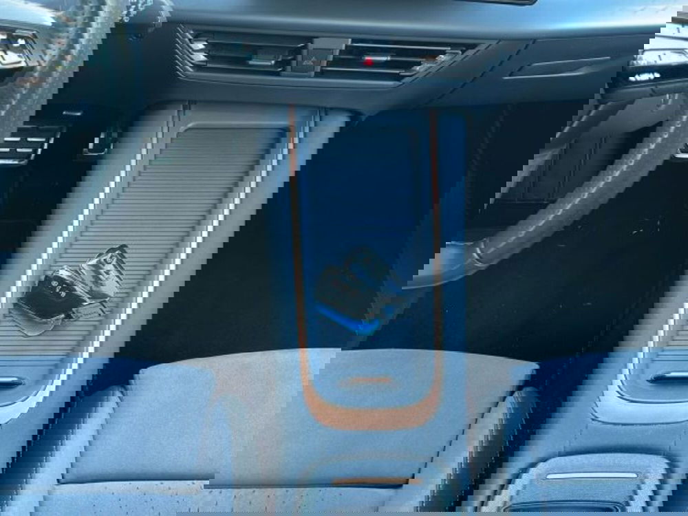 Cupra Born usata a Vicenza (9)