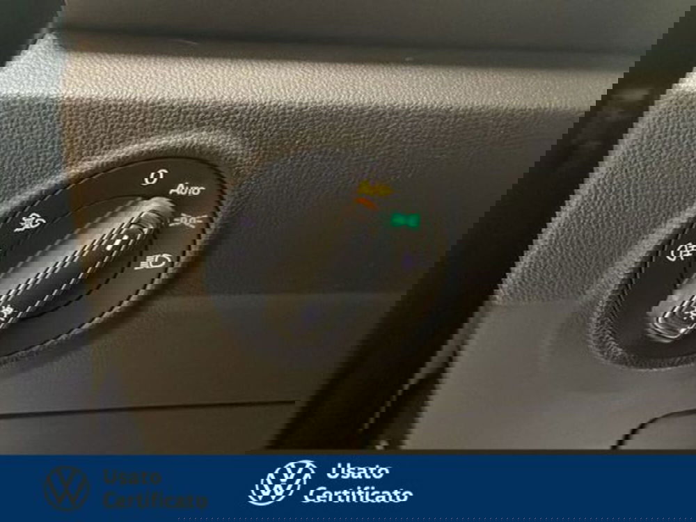 Volkswagen T-Roc usata a Vicenza (16)