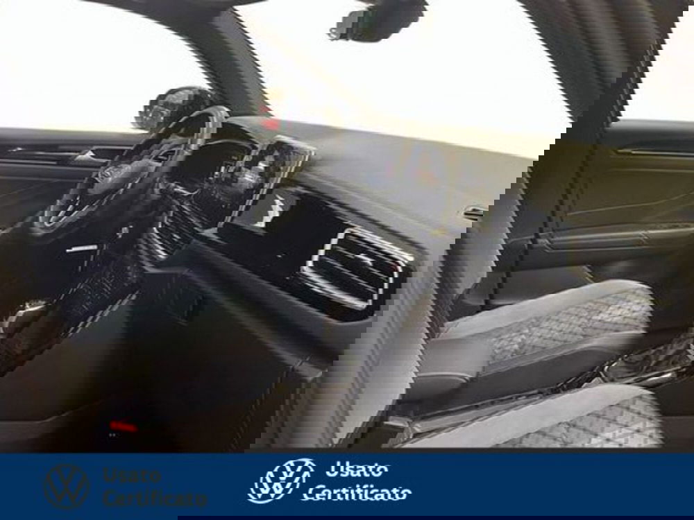 Volkswagen T-Roc usata a Vicenza (8)