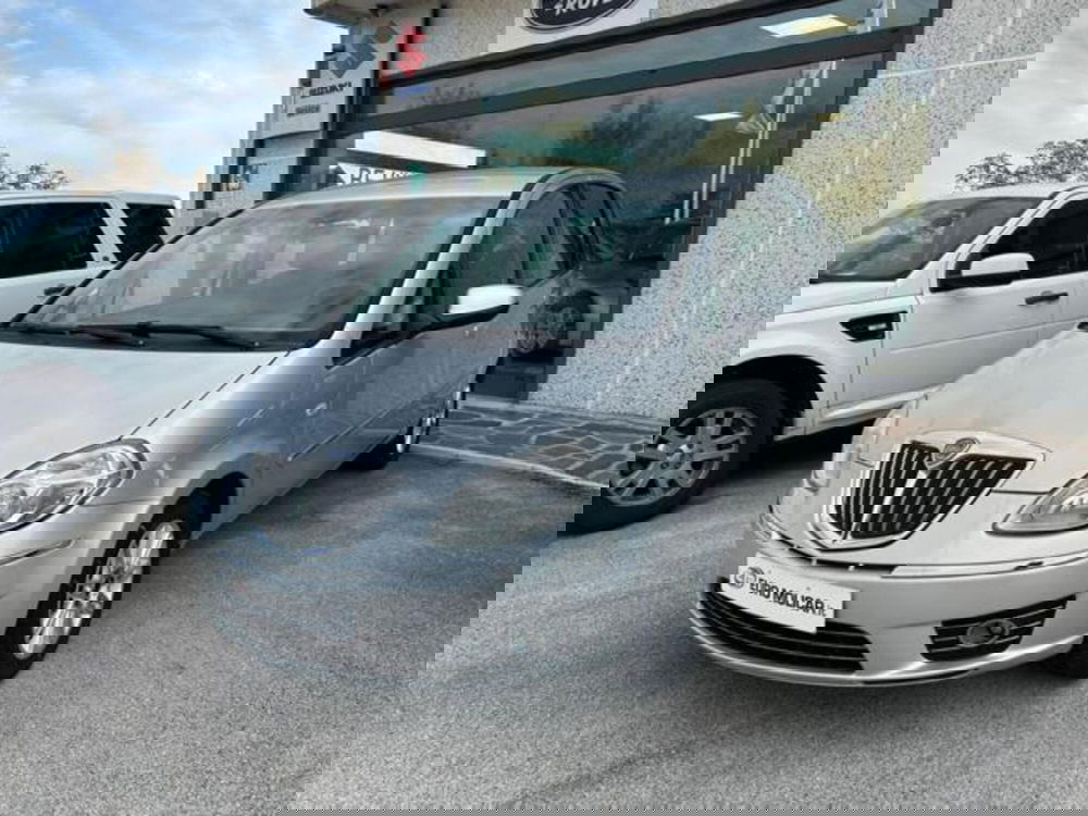 Lancia Musa usata a Campobasso (2)