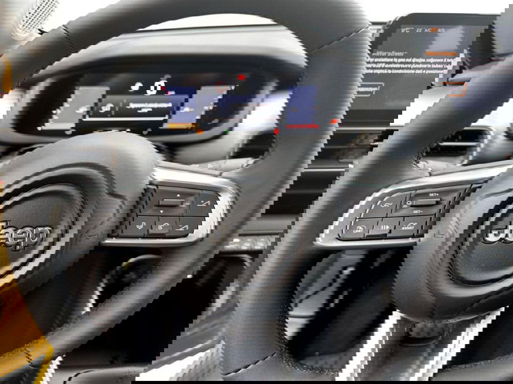 Jeep Avenger nuova a Verona (12)