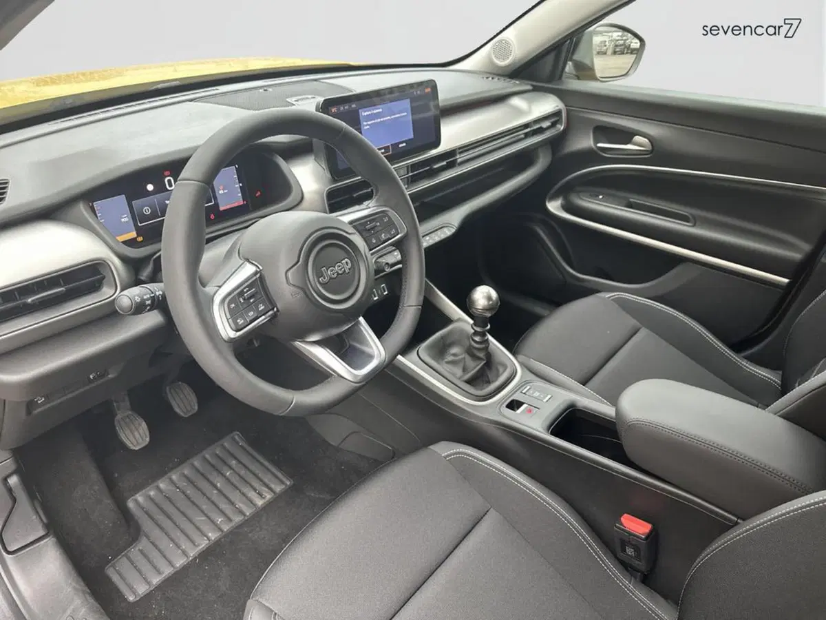 Jeep Avenger nuova a Verona (9)