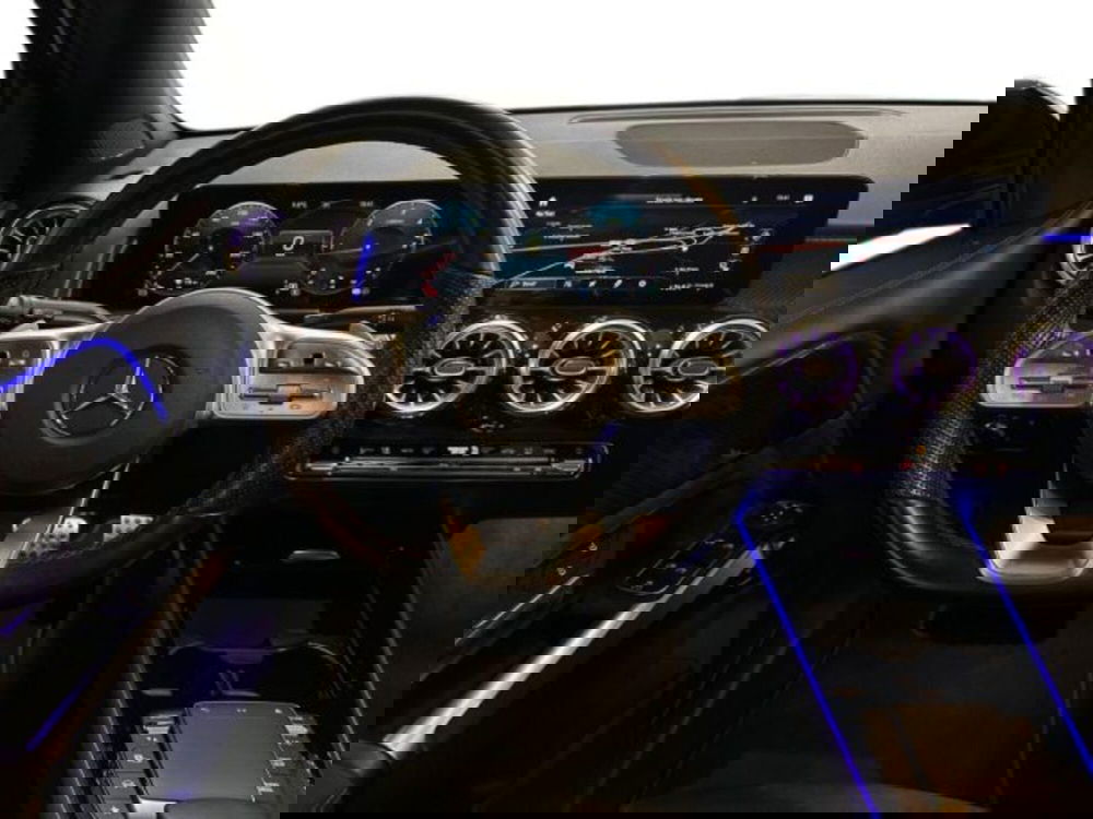 Mercedes-Benz GLB usata a Avellino (11)