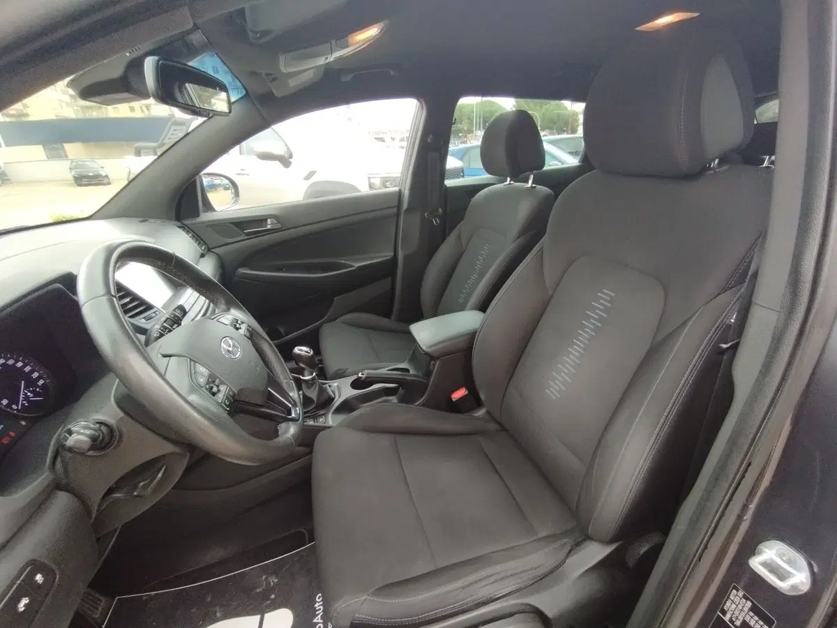 Hyundai Tucson usata a Palermo (7)