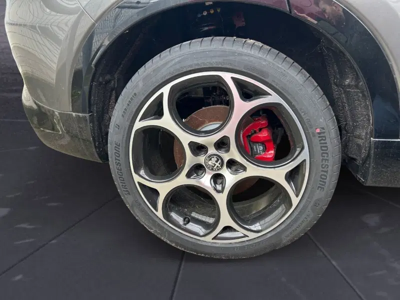 Alfa Romeo Tonale nuova a Verona (2)