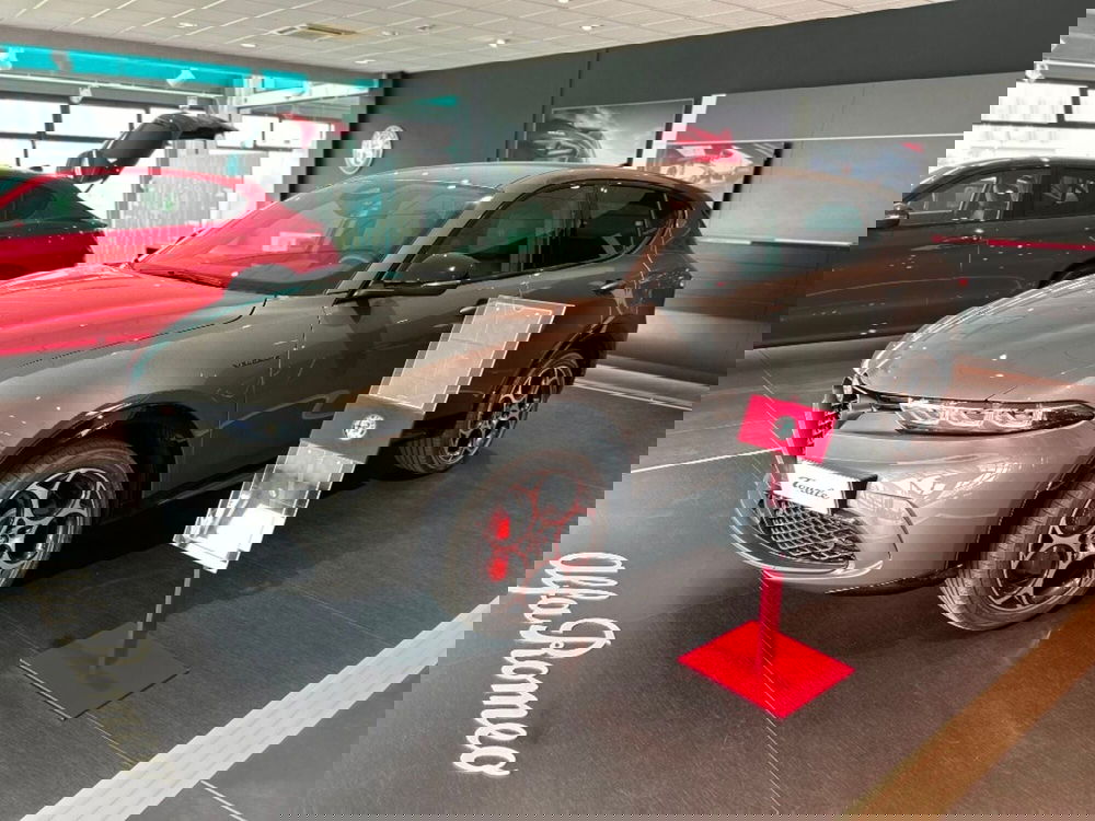 Alfa Romeo Tonale nuova a Verona (5)