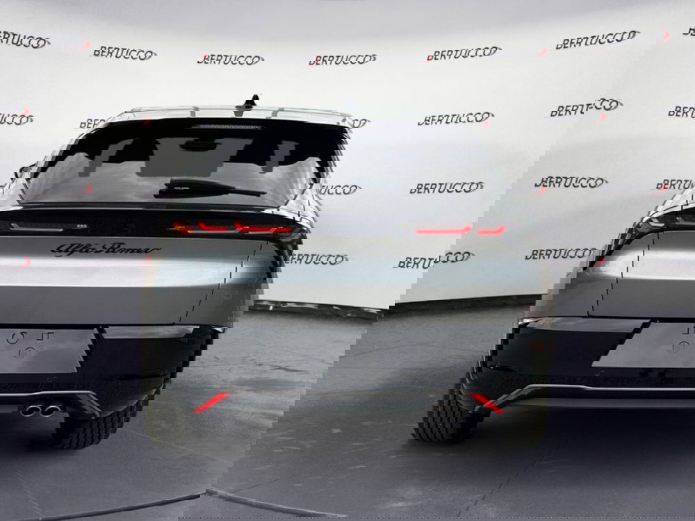 Alfa Romeo Junior nuova a Verona (4)