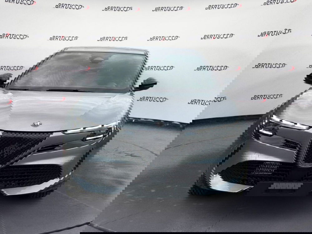 Alfa Romeo Junior nuova a Verona (6)