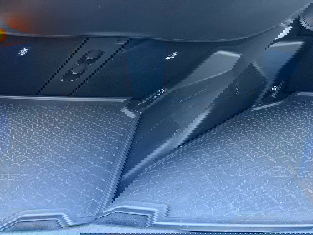 Toyota Yaris Cross usata a Sondrio (13)