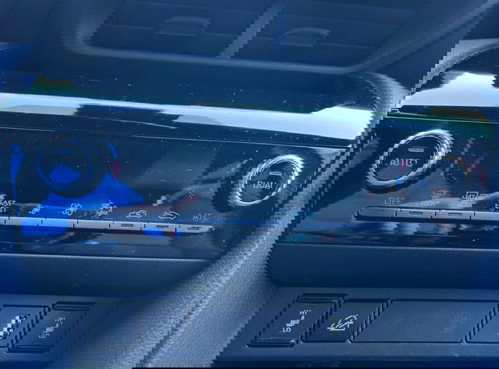 Toyota Yaris Cross usata a Sondrio (15)