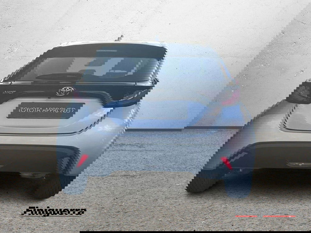 Toyota Yaris usata a Sondrio (4)