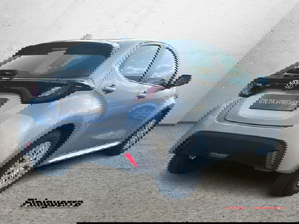 Toyota Yaris usata a Sondrio (5)