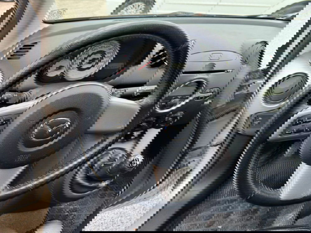Mazda Mazda2 usata a Salerno (15)