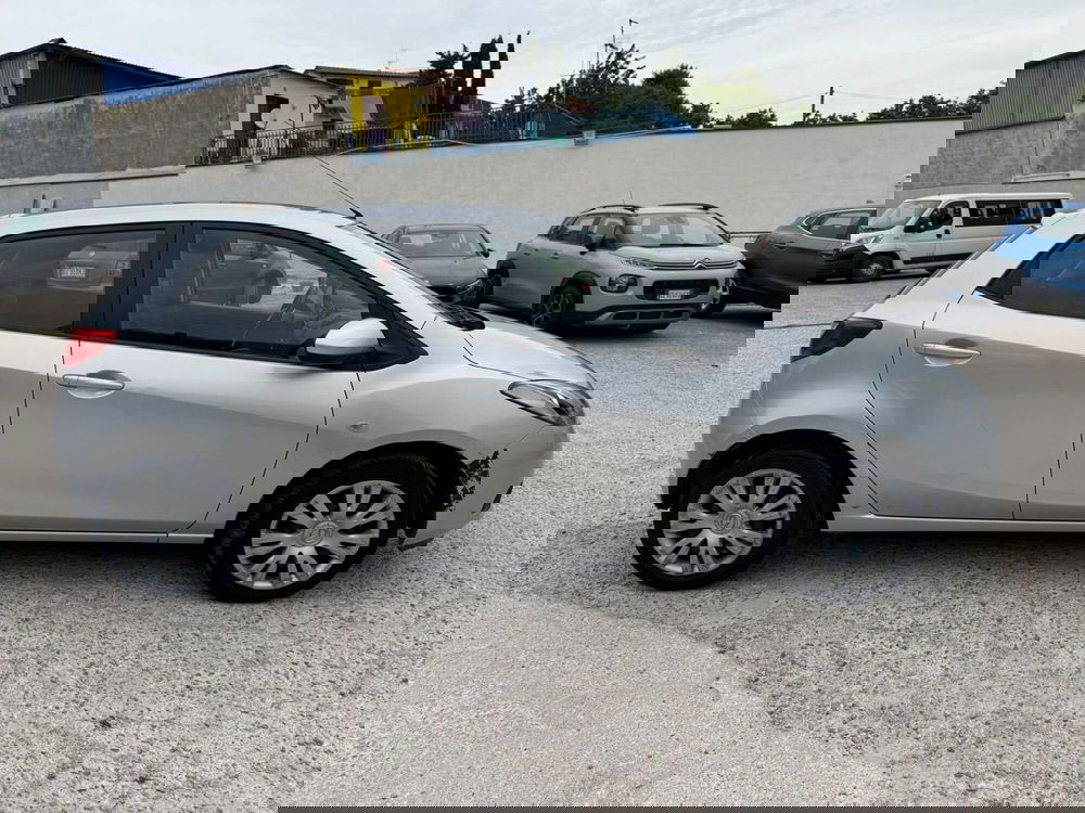 Mazda Mazda2 usata a Salerno (5)