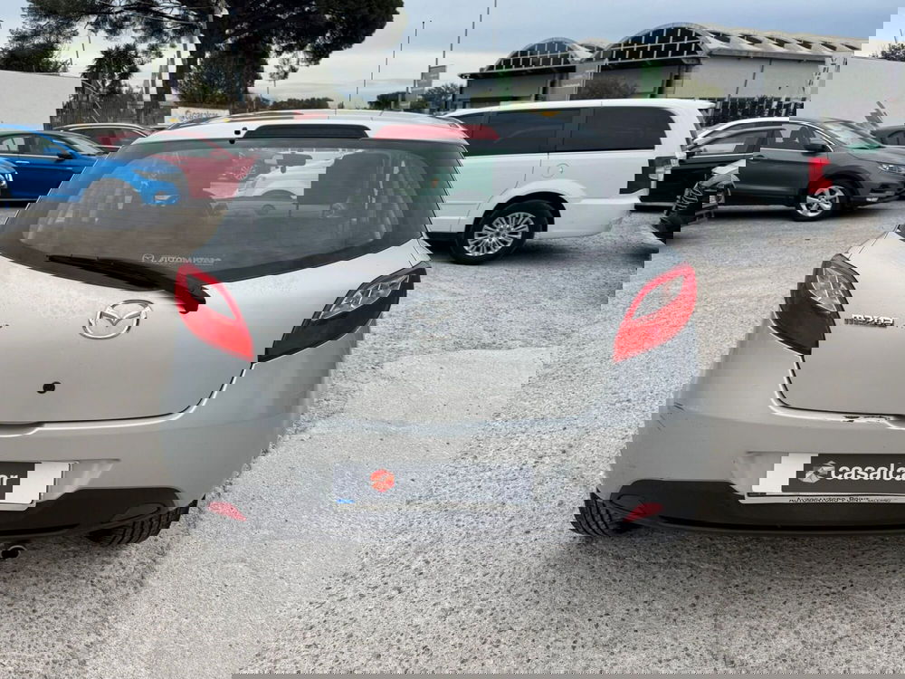 Mazda Mazda2 usata a Salerno (7)