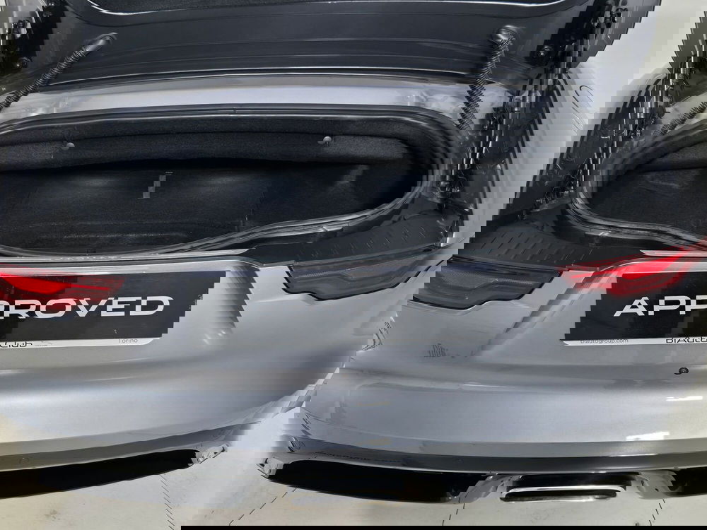 Jaguar F-Type Cabrio usata a Torino (12)