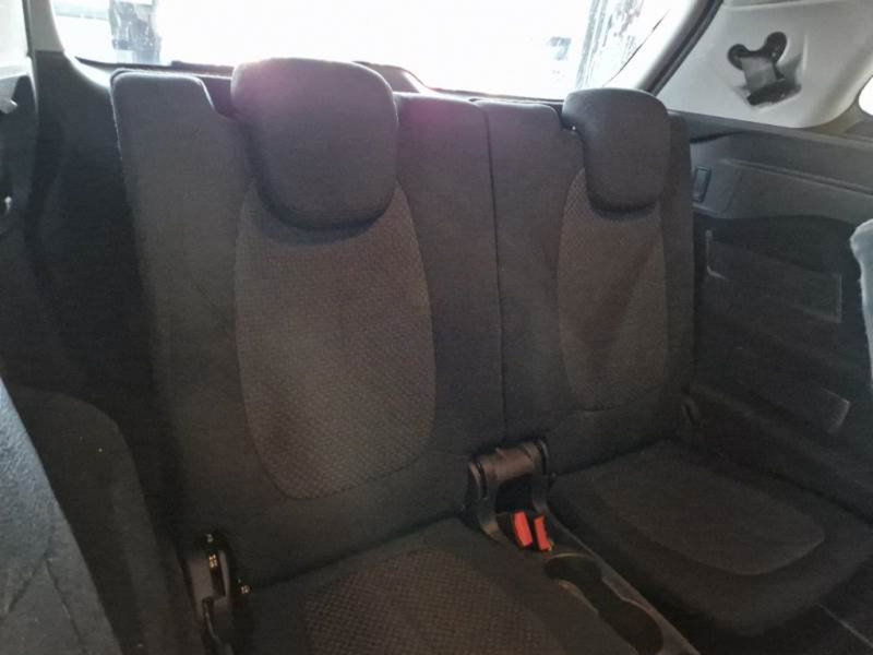 BMW Serie 2 Gran Tourer usata a Salerno (17)
